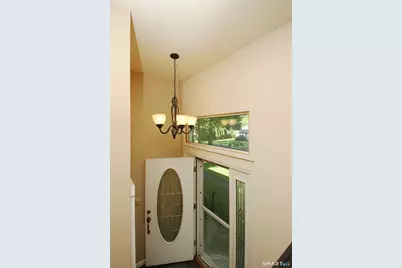 49 Preston Drive, Meriden, CT 06450 - Photo 7