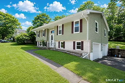 49 Preston Drive, Meriden, CT 06450 - Photo 3