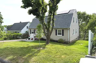 99 Warm Earth Rd, Naugatuck, CT 06770 - Photo 5