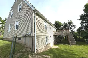 99 Warm Earth Rd, Naugatuck, CT 06770 - Photo 7