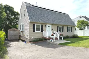 99 Warm Earth Rd, Naugatuck, CT 06770 - Photo 3