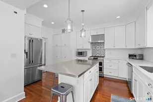 207 Redding Rd, Redding, CT 06896 - Photo 9
