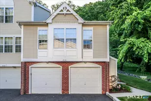 2101 Eaton Ct, Danbury, CT 06811 - Photo 3