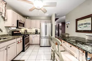 2101 Eaton Ct, Danbury, CT 06811 - Photo 17