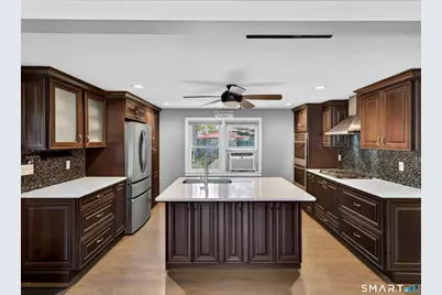 14 Oakwood Lane, Clinton, CT 06413 - Photo 9