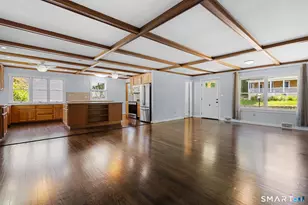48 Prospect Ave, East Lyme, CT 06357 - Photo 9