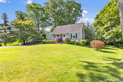 36 Romanock Place, Fairfield, CT 06824 - Photo 1