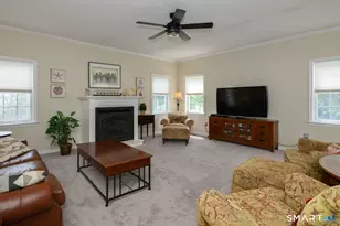 97 Island Green, Glastonbury, CT 06033 - Photo 11