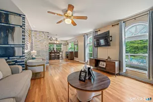 381 Chestnut Hill Ave, Waterbury, CT 06704 - Photo 13