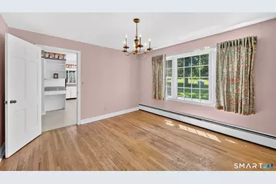 39 Boggs Hill Road, Newtown, CT 06470 - Photo 9