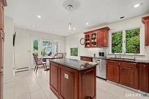 112 East Ave, New Canaan, CT 06840 - Photo 13