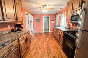 754 E Broadway, Milford, CT 06460 - Photo 9