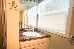 754 E Broadway, Milford, CT 06460 - Photo 15