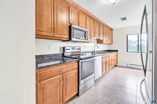 3200 Park Ave, Bridgeport, CT 06604 - Photo 15