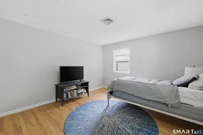 28 Terrace Road, West Hartford, CT 06107 - Photo 29