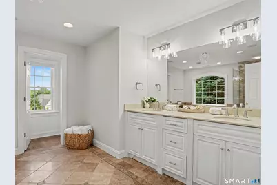 28 Walnut Ridge Lane, Stamford, CT 06905 - Photo 21