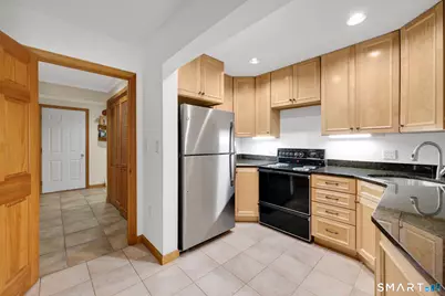 10 Hampshire Lane, Simsbury, CT 06070 - Photo 25