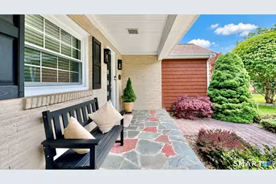 561 Wintergreen Avenue, Hamden, CT 06514 - Photo 25
