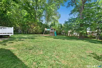 60 Fuller Drive, West Hartford, CT 06117 - Photo 33