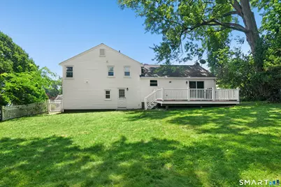 60 Fuller Drive, West Hartford, CT 06117 - Photo 31