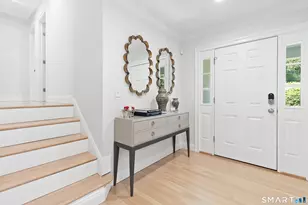 22 Mallard Dr, Greenwich, CT 06830 - Photo 3