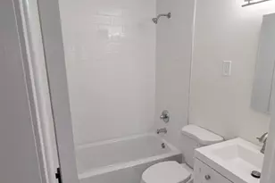 241 Quinnipiac Ave, New Haven, CT 06513 - Photo 9