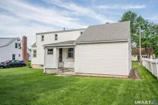 19 Newgate St, West Hartford, CT 06110 - Photo 37
