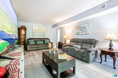 11 Cedar Court #I, East Haven, CT 06512 - Photo 7