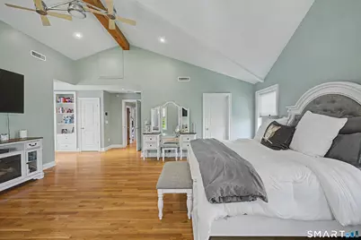 5 Third Street, Danbury, CT 06810 - Photo 17
