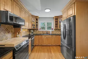 5 3rd St, Danbury, CT 06810 - Photo 7