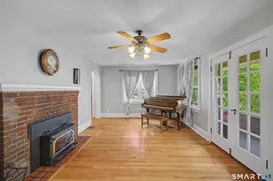 5 3rd St, Danbury, CT 06810 - Photo 3