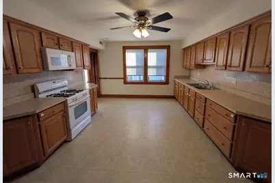 73 Root Avenue, Ansonia, CT 06401 - Photo 11