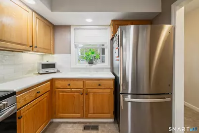 791 Long Hill Road #E, Middletown, CT 06457 - Photo 7