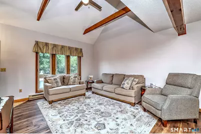 4 Windsor Place, Naugatuck, CT 06770 - Photo 5
