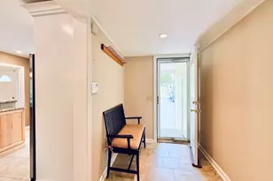 28 Pamlynn Rd, Stamford, CT 06905 - Photo 5