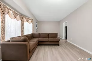 135 Prospect St, Waterbury, CT 06710 - Photo 3
