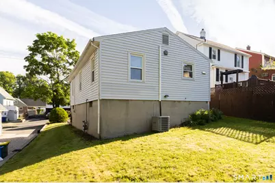 106 Laval Street, Waterbury, CT 06706 - Photo 23