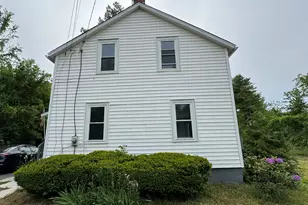 10 Center St, Windsor Locks, CT 06096 - Photo 21