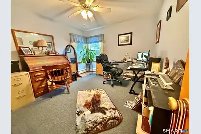 100 Decicco Road, Waterbury, CT 06705 - Photo 15