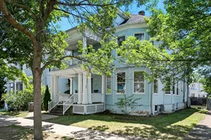 212 Maple St, New Haven, CT 06511 - Photo 1