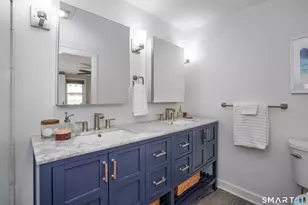 288 Westpoint Terr, West Hartford, CT 06107 - Photo 19