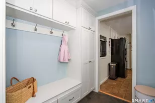 288 Westpoint Terr, West Hartford, CT 06107 - Photo 17