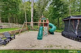10 Side Hill Rd, Westport, CT 06880 - Photo 39