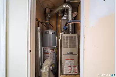 F9 Bradley Circle #F9, Enfield, CT 06082 - Photo 25