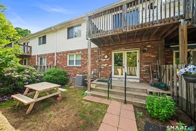 F9 Bradley Circle #F9, Enfield, CT 06082 - Photo 3