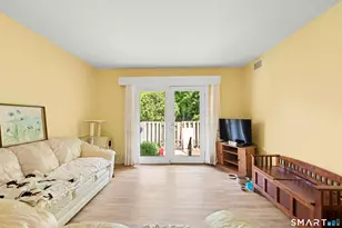 F9 Bradley Circle, Enfield, CT 06082 - Photo 13