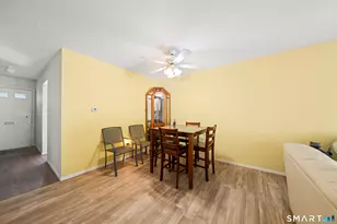 F9 Bradley Circle, Enfield, CT 06082 - Photo 11