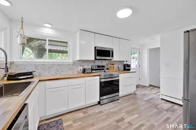 170 Weymouth Road, Enfield, CT 06082 - Photo 5
