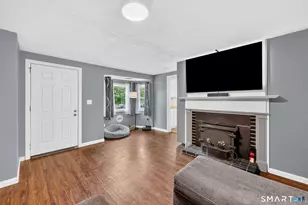 170 Weymouth Rd, Enfield, CT 06082 - Photo 9