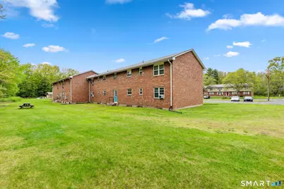 1081 Blue Hills Avenue #B, Bloomfield, CT 06002 - Photo 23